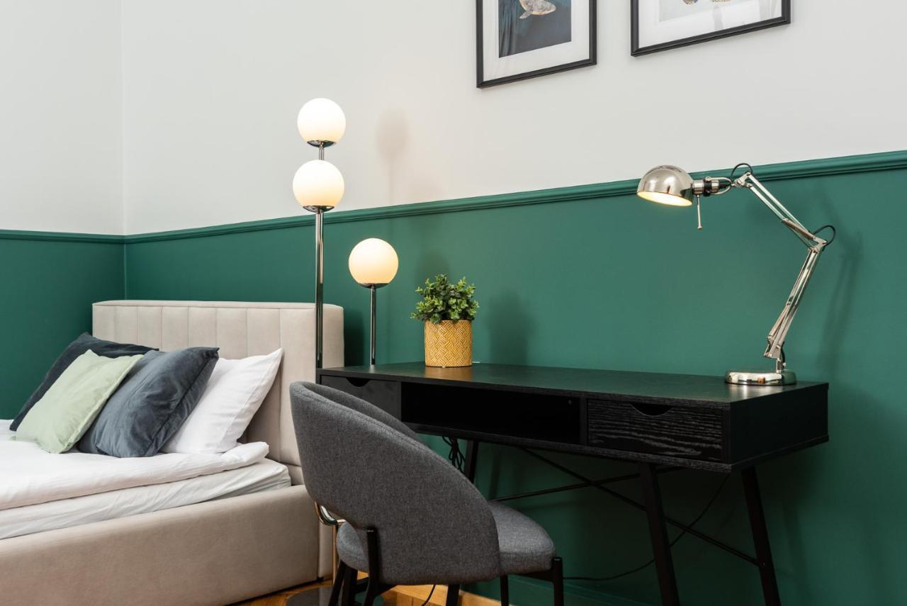 Classy Old Town Apartment - By Upstairs Krakow Exterior photo